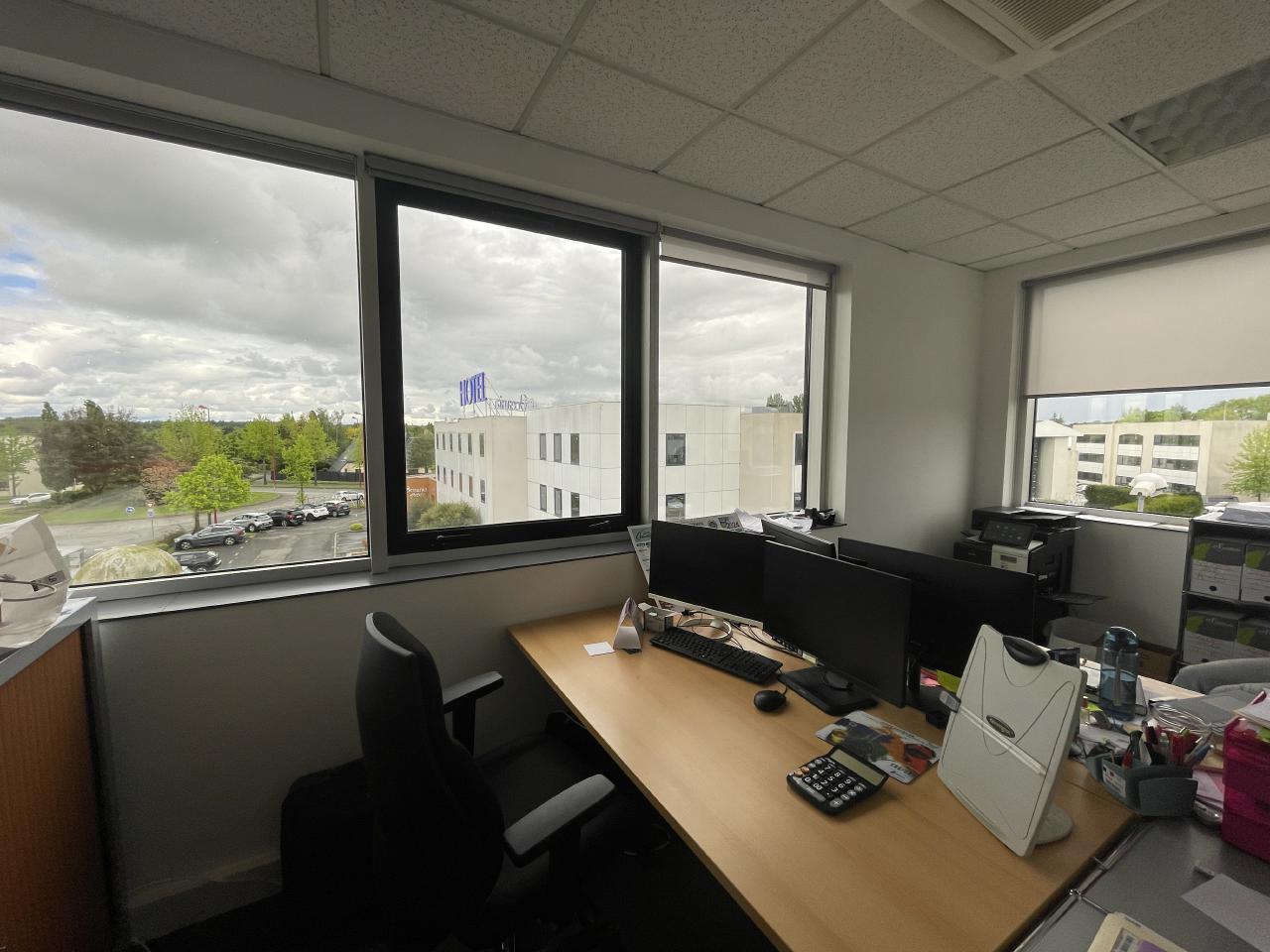 Bureau Saint-Grégoire 85m² Location bureau Saint-Grégoire Ille-et-Vilaine OLBUR2419566 3